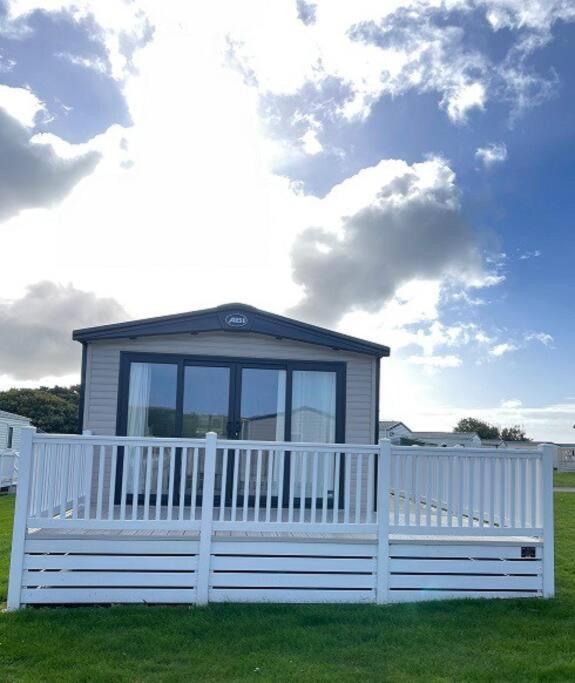 2-6 Guests Holiday Home In Durdle Door Уеърхам Екстериор снимка