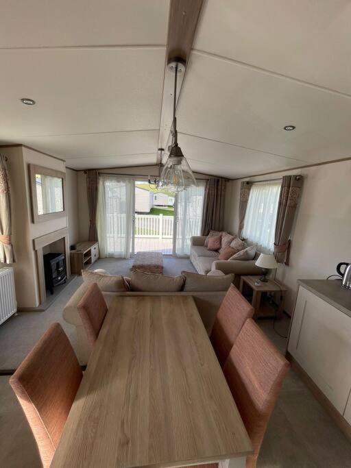 2-6 Guests Holiday Home In Durdle Door Уеърхам Екстериор снимка